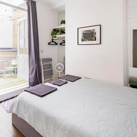 195Vbr With Private Bathrooms, Shared Kitchen London Exterior photo