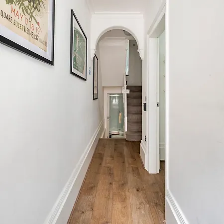 195Vbr With Private Bathrooms, Shared Kitchen London Exterior photo